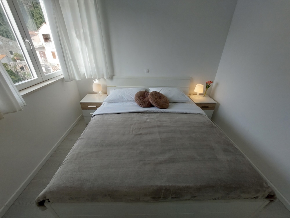 Blue Bay Apartment