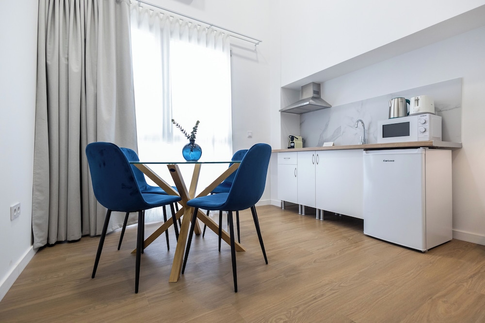 Imprenta Sorolla by Concept