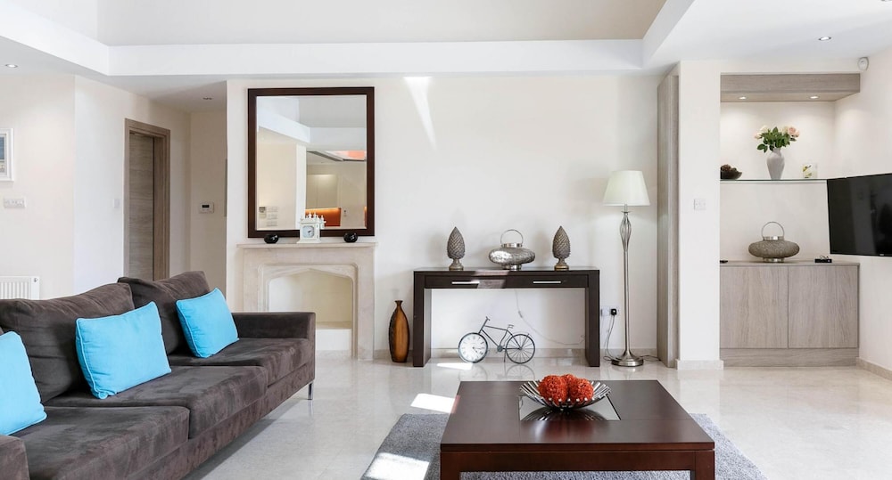 Villa 327 Galinios in Kouklia