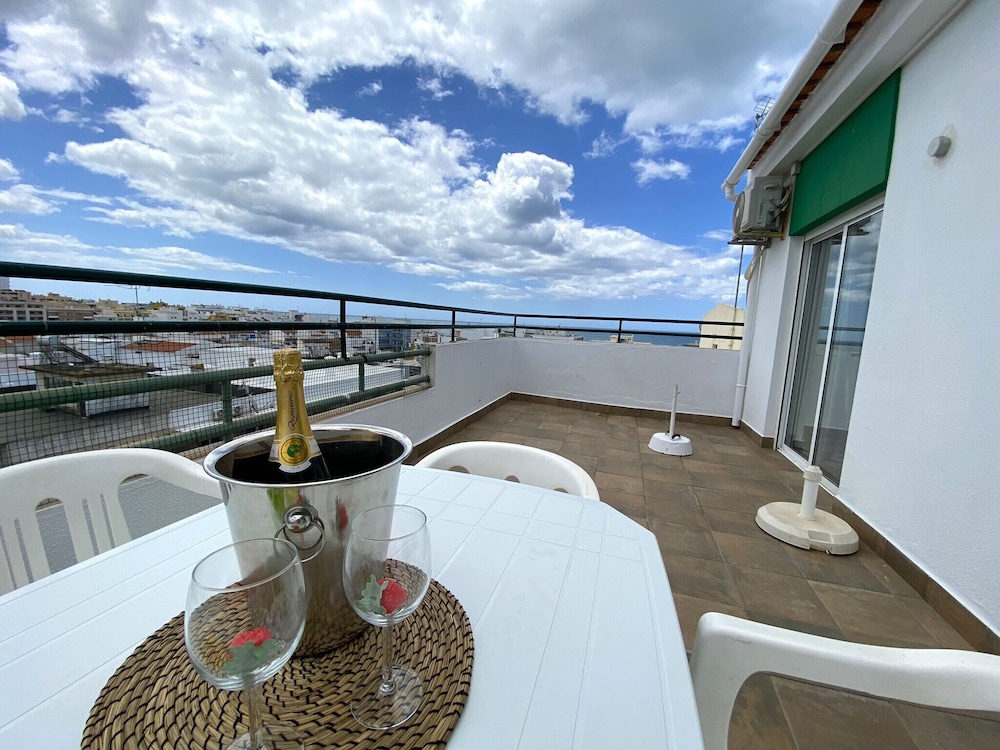Quarteira Ocean Breeze 2 by Homing