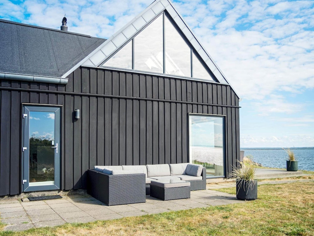 Picturesque Holiday Home in Struer near Sea view 2