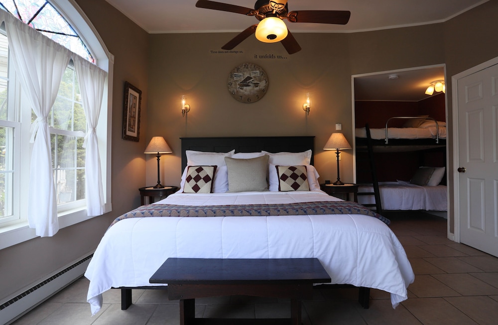 Changing Times Boutique Country Lodging
