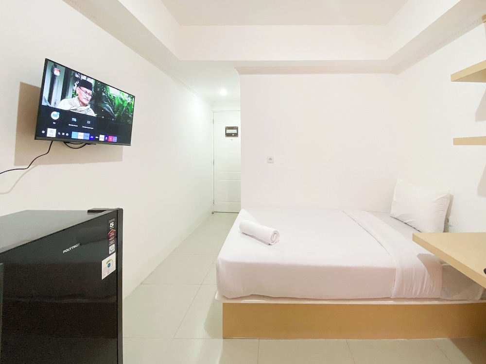 Well Furnished And Cozy Studio Paltrow City Apartment