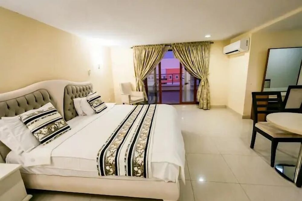 Harvey Trust Luxury Apartments