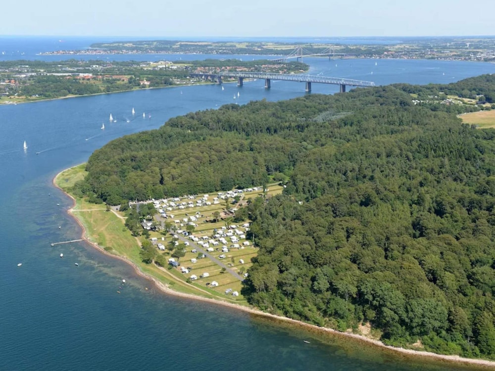 Holiday Home- Free Water Park Access
