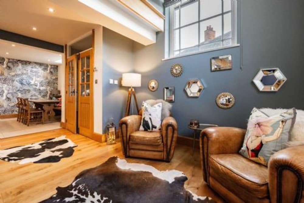 Host Stay The Chapel in Thornham