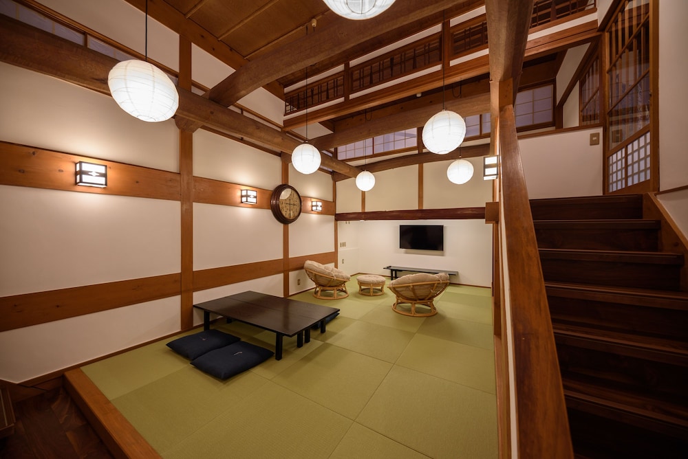 Yufuin Ryokan Okaeri