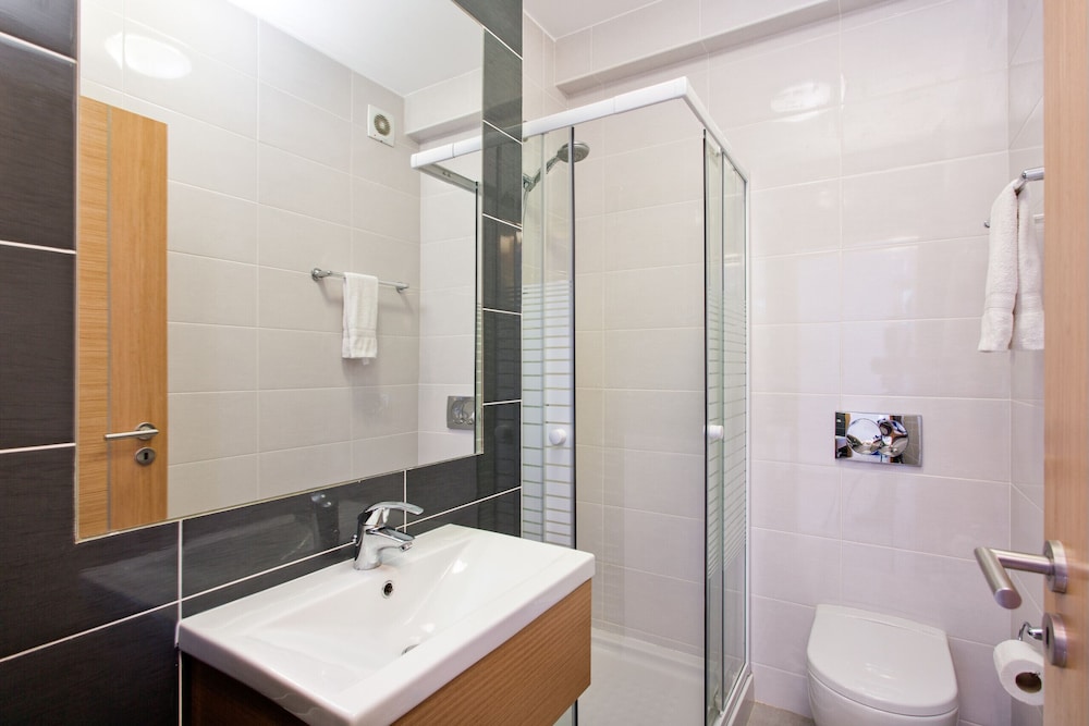 Albufeira Sunny Apartment 3 by Homing