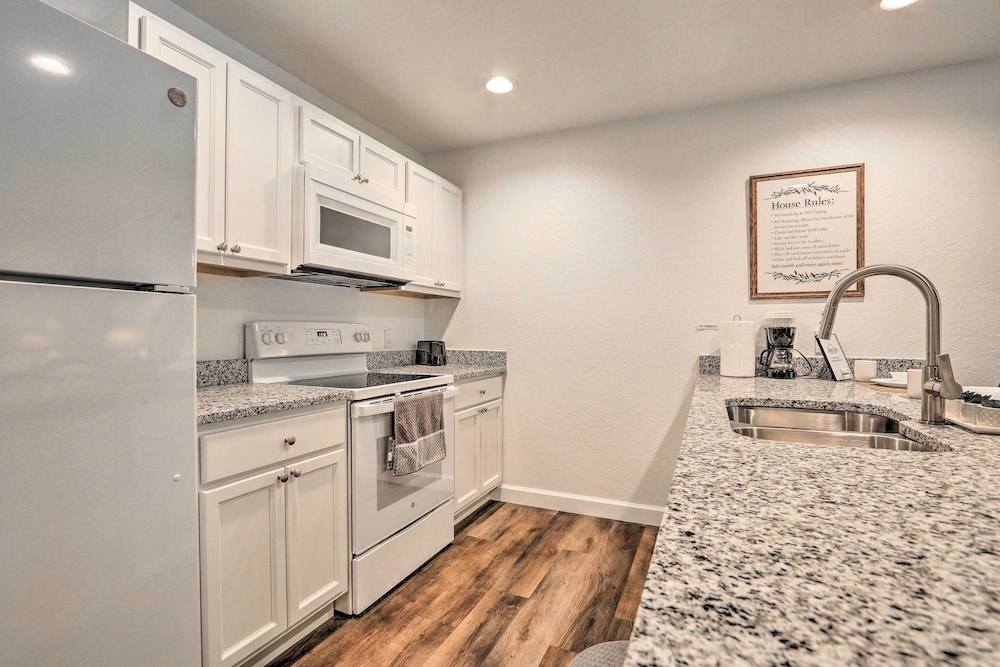 Labelle Apartment ~ 45 Mi to Fort Myers Beach