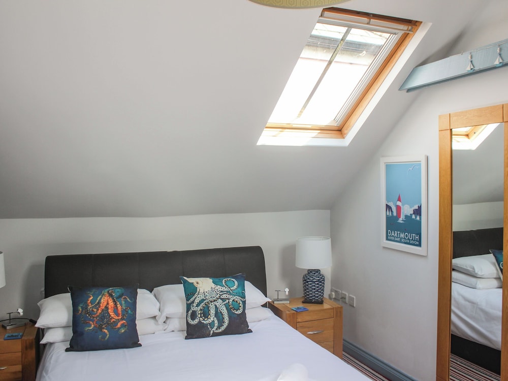 6 The Sail Loft
