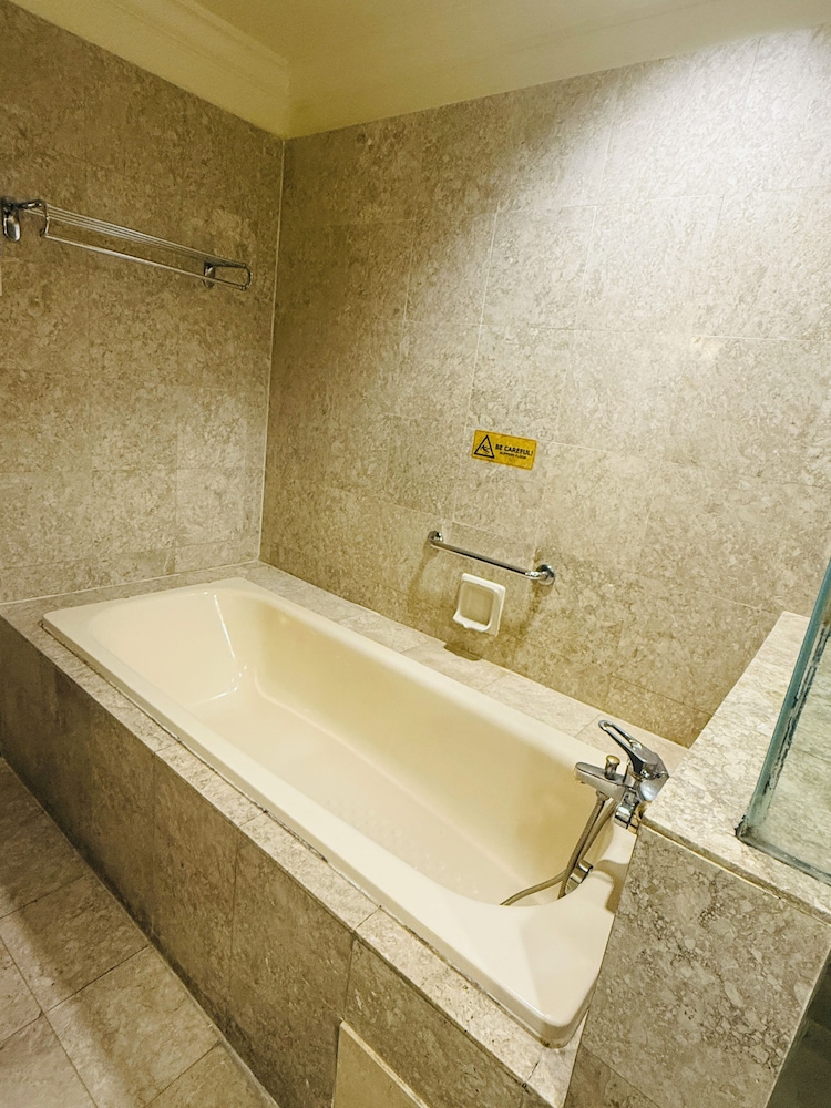 Alpha Suite at times square