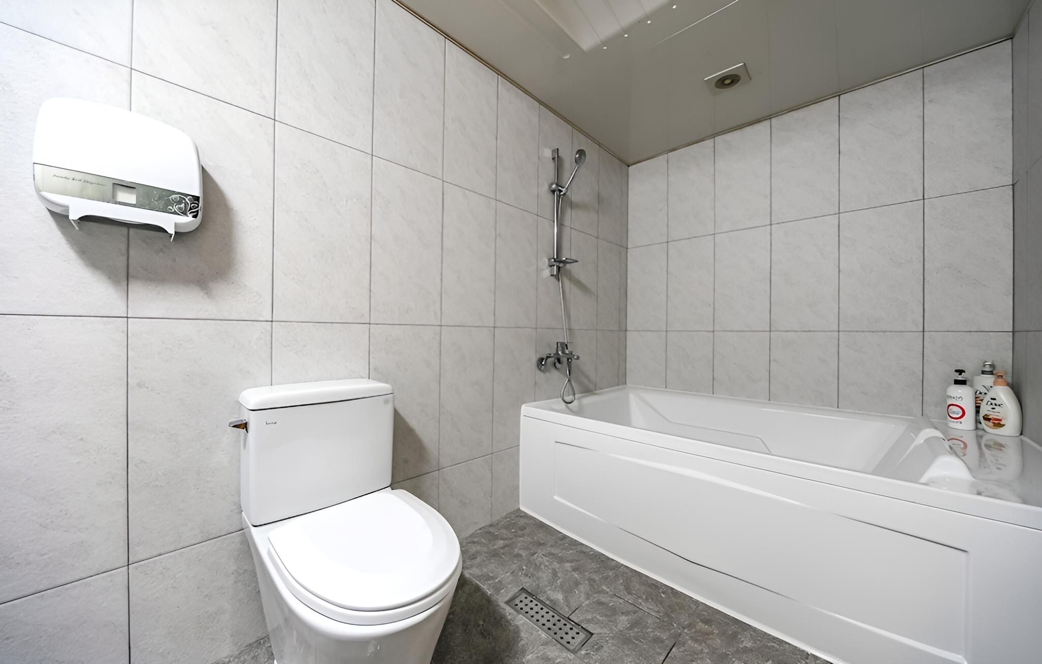 Daegu Dongdaegu Station Hotel Zi-gume view 4