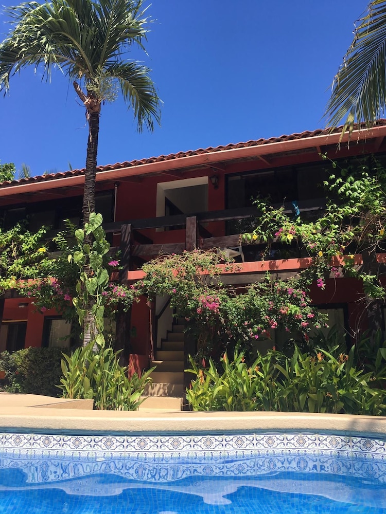Apartamentos Massai