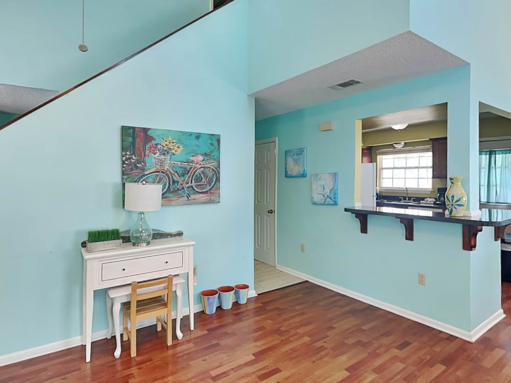 Sea Walk Cottage by Tybee Vacation Rentals