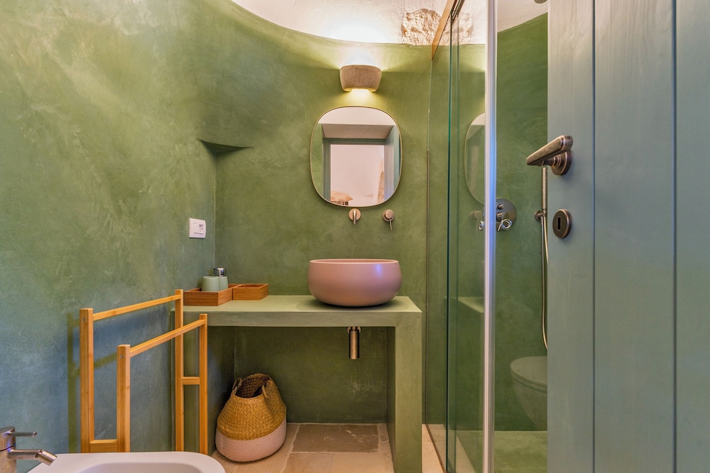 Trullo Pietra Rossa with Pool by Wonderful Italy