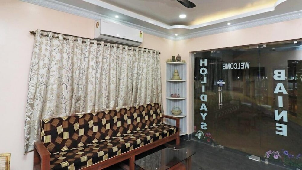 Baine Holiday Resort