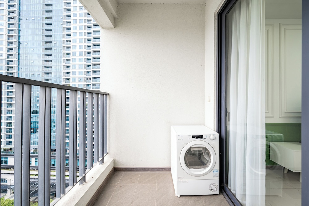 OPAL SAIGON PEARL Premier Residence