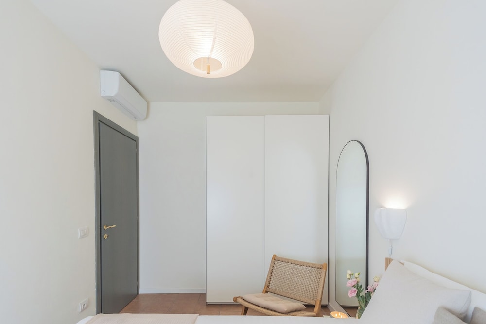 Casa Vela by Rent all Como