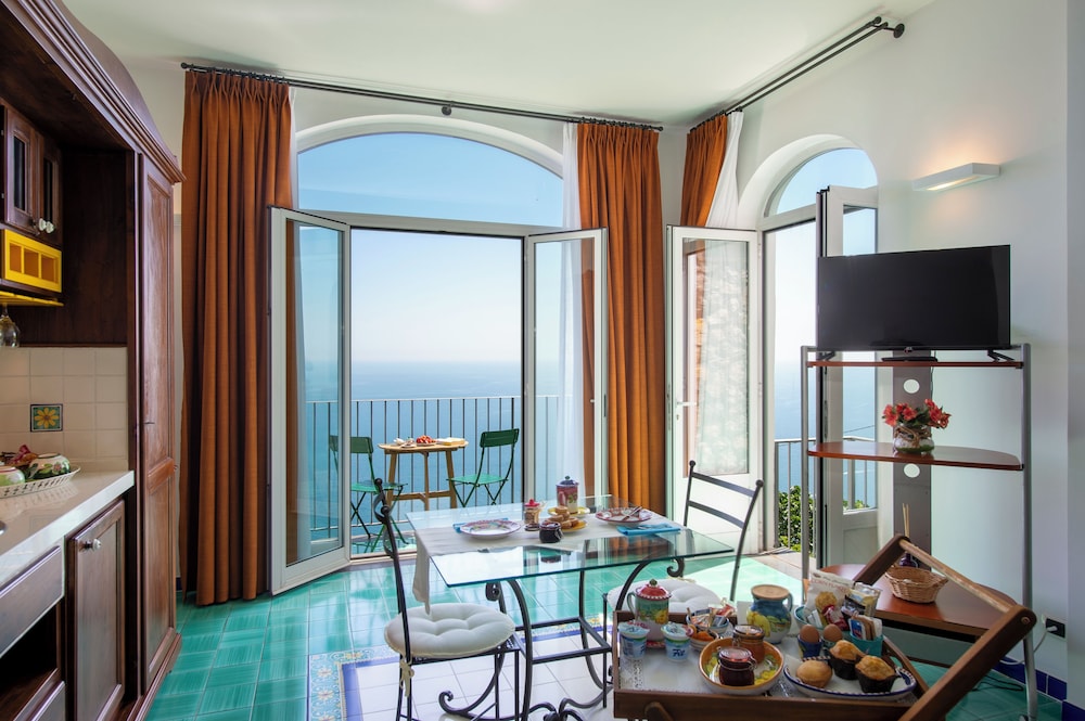 Amalfi residence