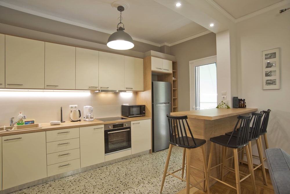 Fabi s Place in Kipseli