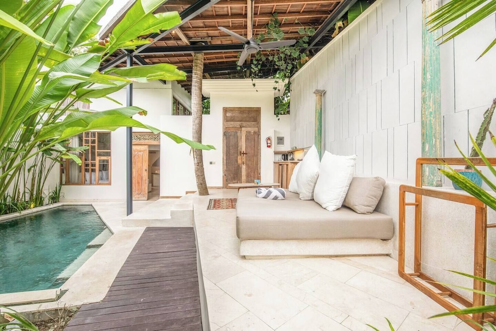 Beautiful 1-br Villa With Pool, 800m Echo Beach