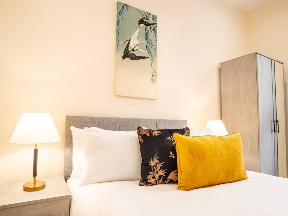 City Chic Christchurch 2BR Apartments by Sojo Stay view 3