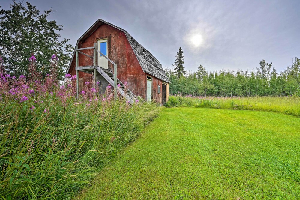 Soldotna Home Near Kenai River & Wildlife Refuge! view 5
