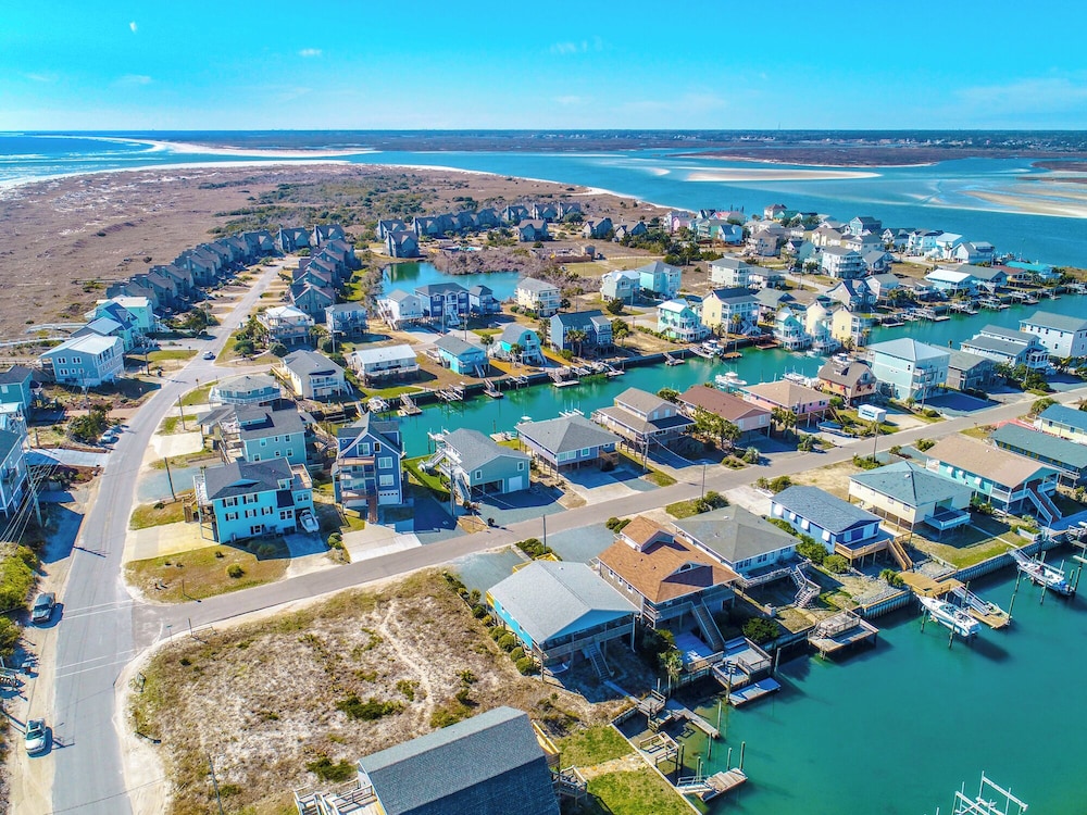 Boyd by Topsail Realty
