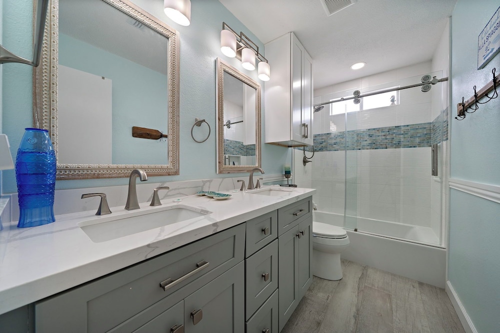 Island Breeze by Ryson Vacation Rentals