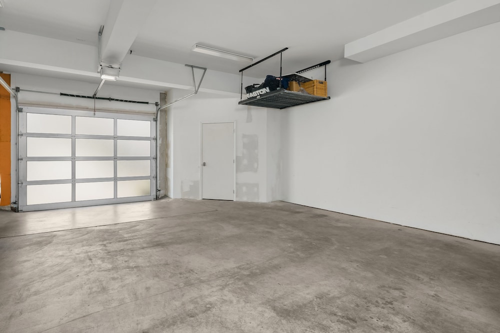 Seattle Vacation Home: The Aerodrome
