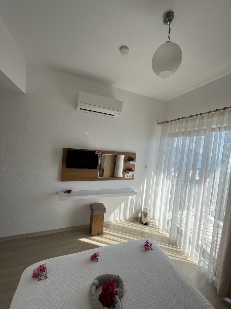 Talay Otel