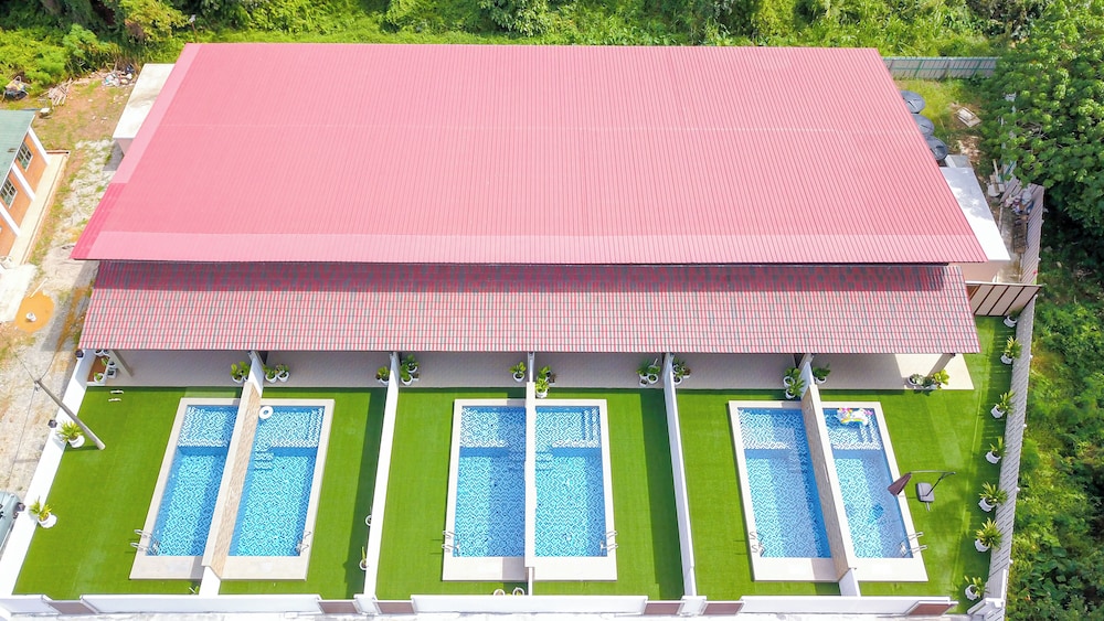 D' Village Cottage 2 – Private Pool Villas