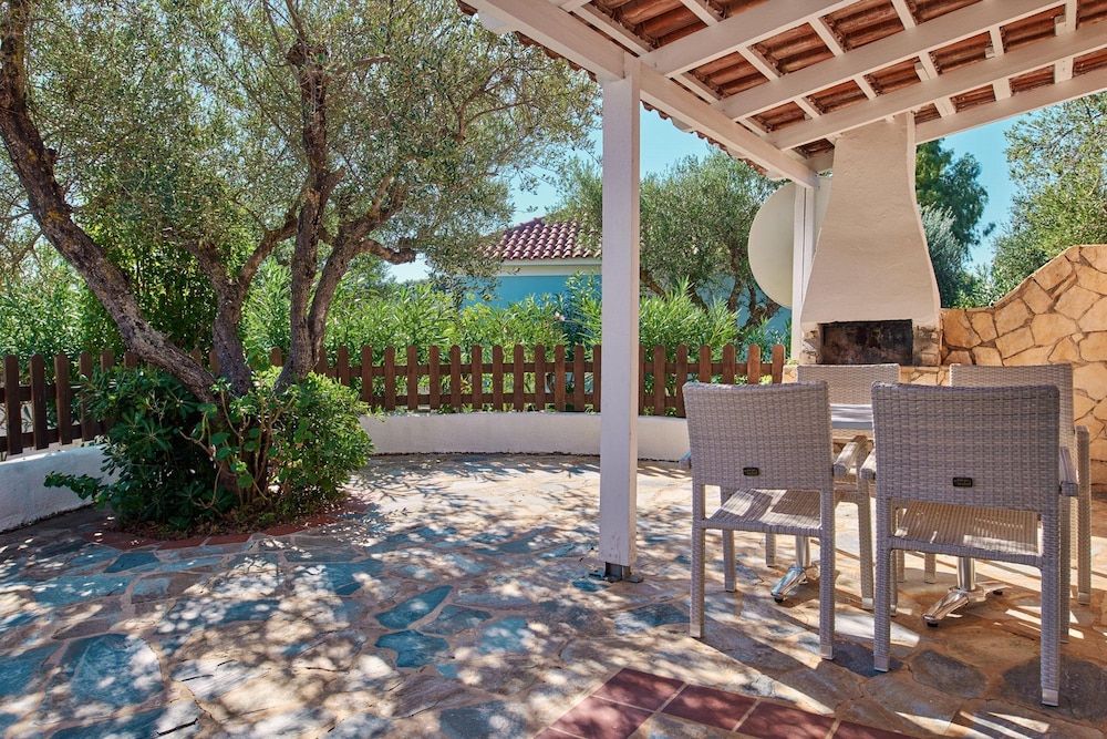 Villa Cleo Periyali