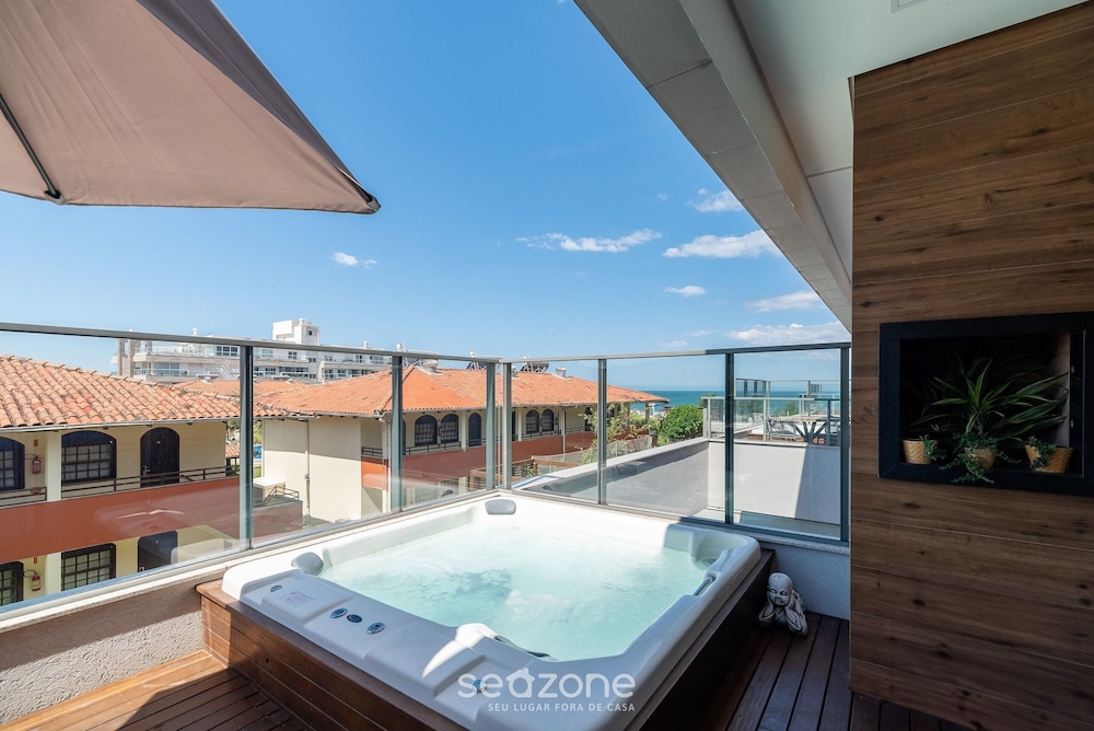 Beauty Zen Apart on Beach With Jacuzzi Ibc0205