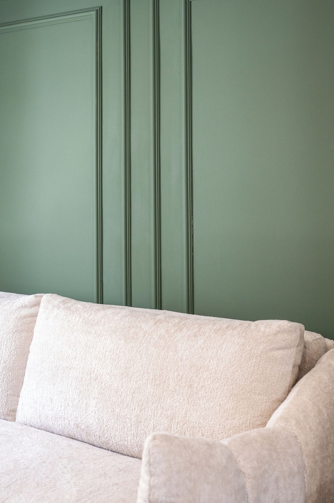 4 Living by Semavi