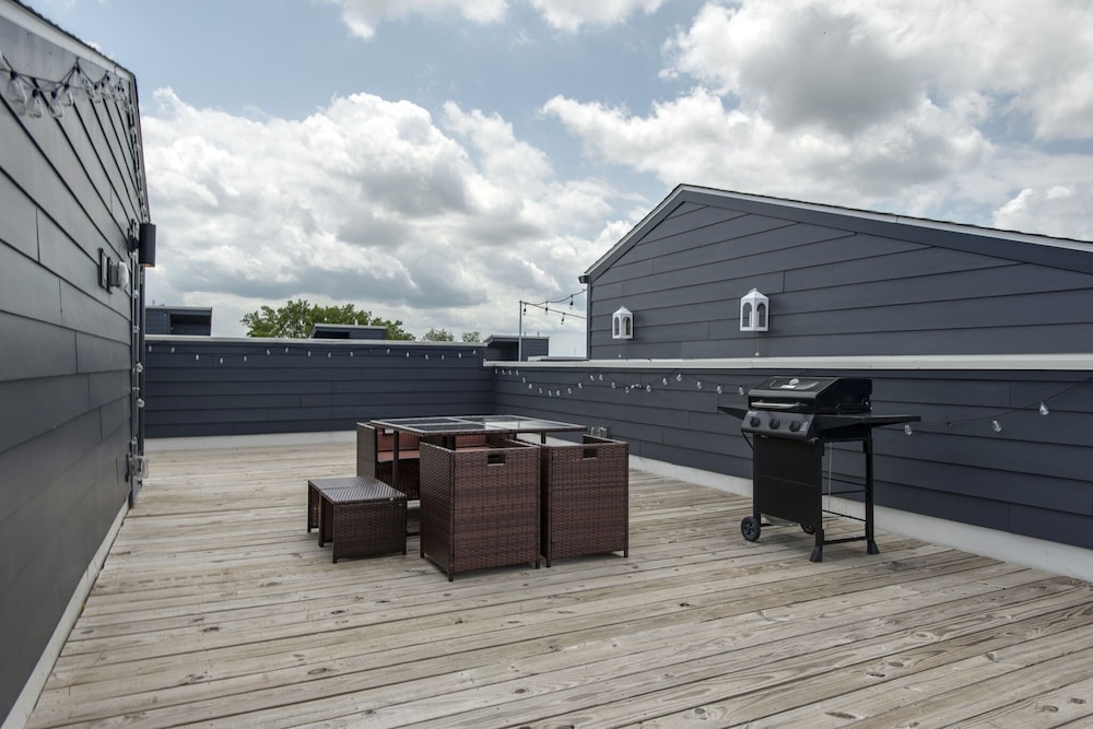 Harmony Highrise view 3