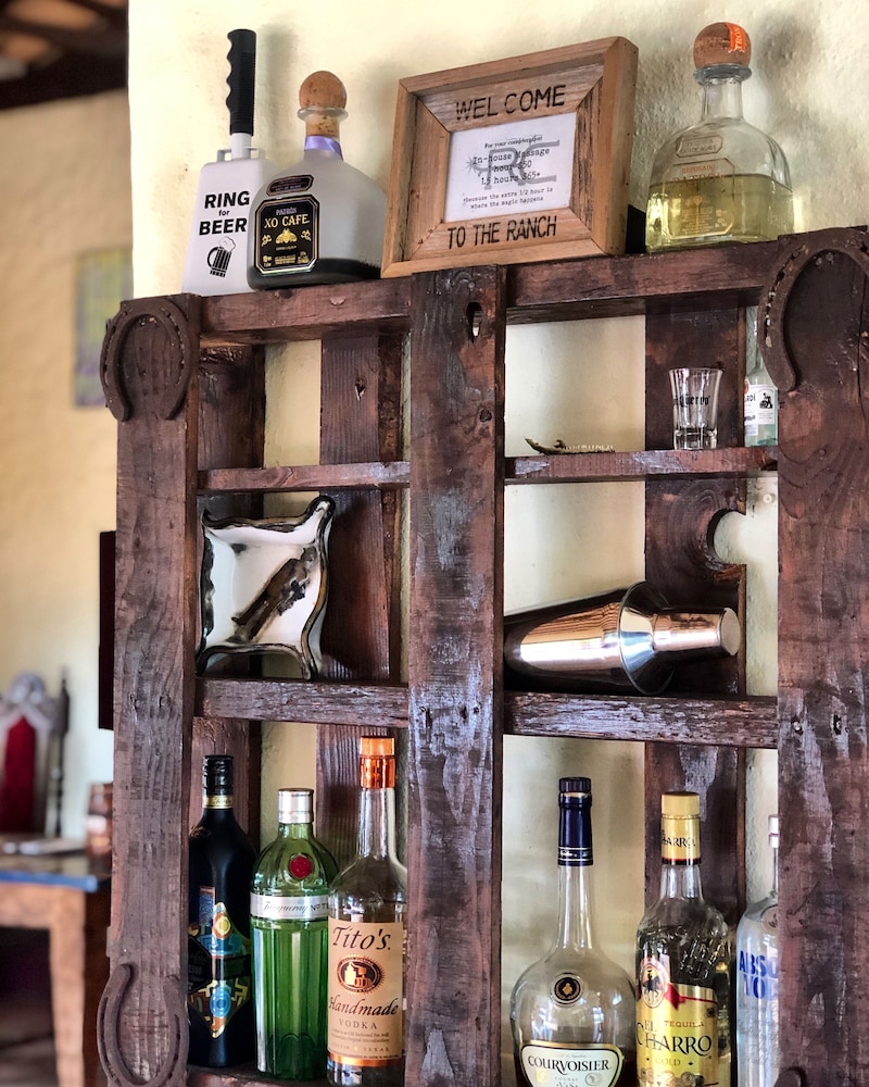 Rancho Chilamate Guest Ranch