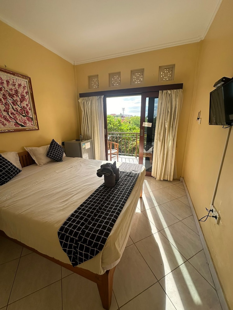 Sari Buana Bed & Breakfast