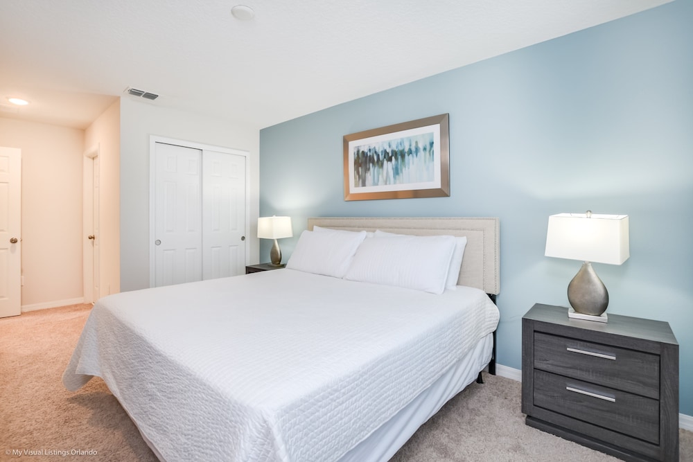 Resort Community Town Home with Pool - Image 2