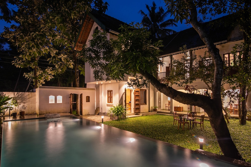 Shalom Villa by Vista Rooms view 5