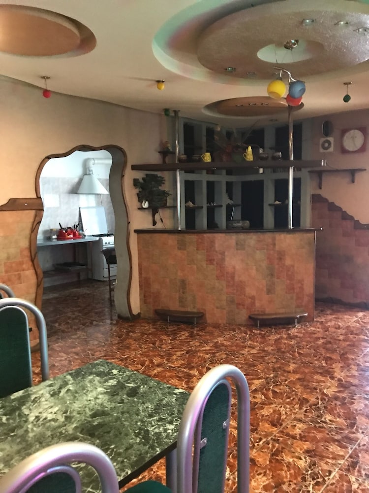 Elena Guest House