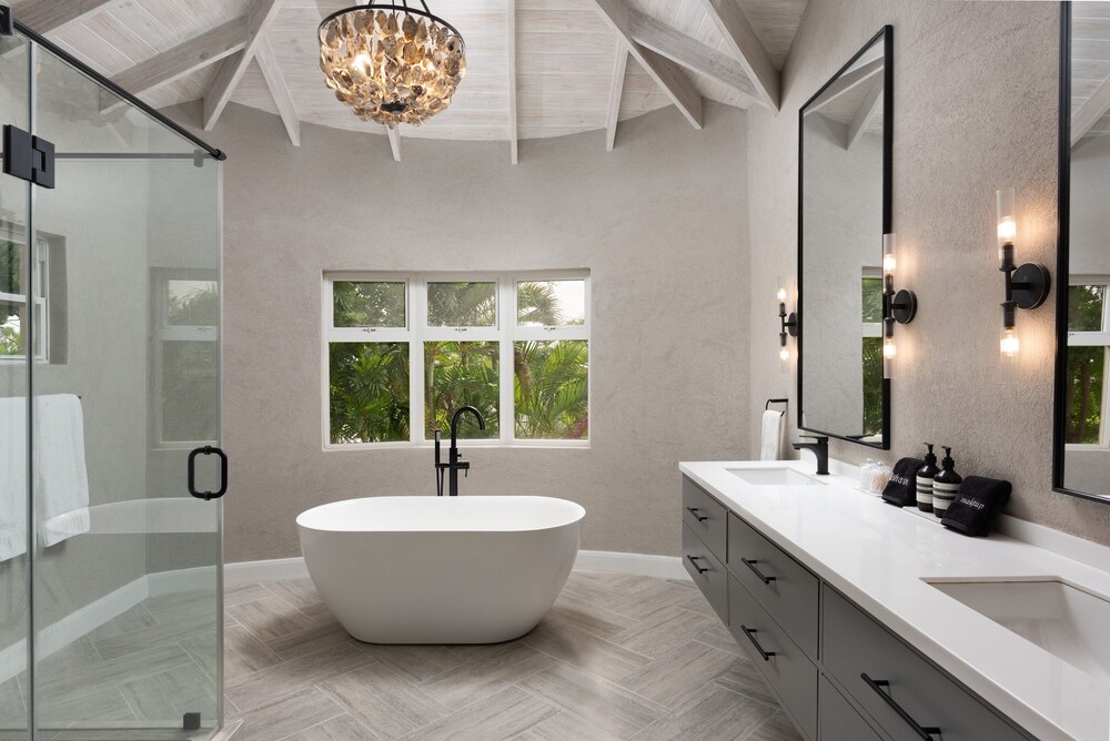 Luxe Retreat With Private Pool - The June 4 Bedroom Villa