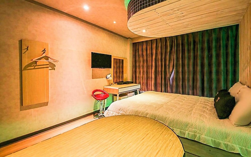 Taean Donga Resort Pension view 3