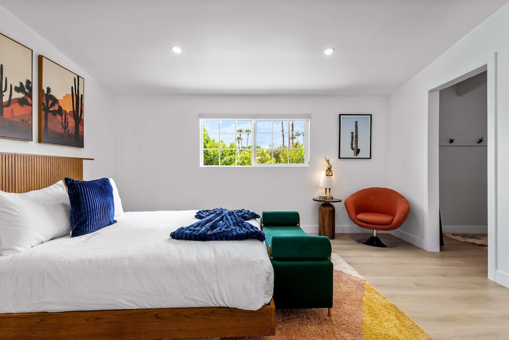 Starlite Safari Where Desert Luxury Meets Mid-century Charm