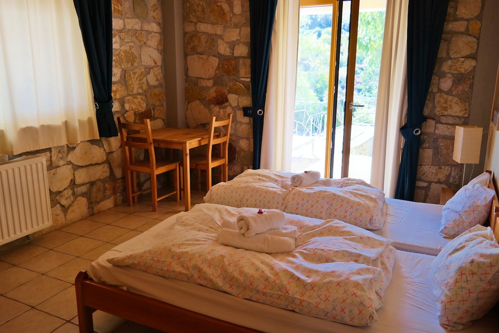 Hostel Elisson photo 2
