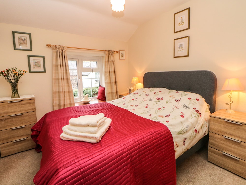 Eastry Cottage view 2