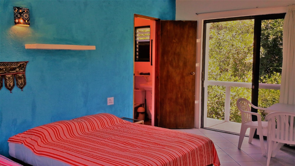 Mangrove Inn Akumal