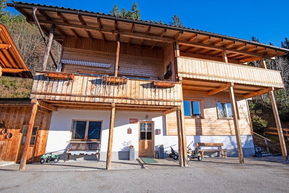 House in Zell am Ziller With Panoramic Views