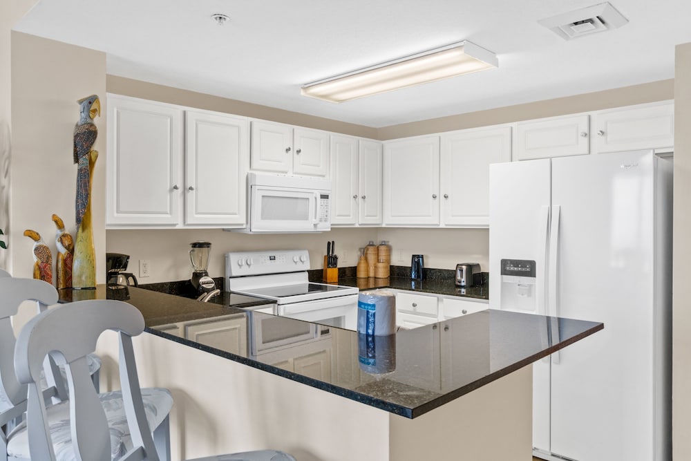 Calypso Beach Resort by Panhandle Getaways