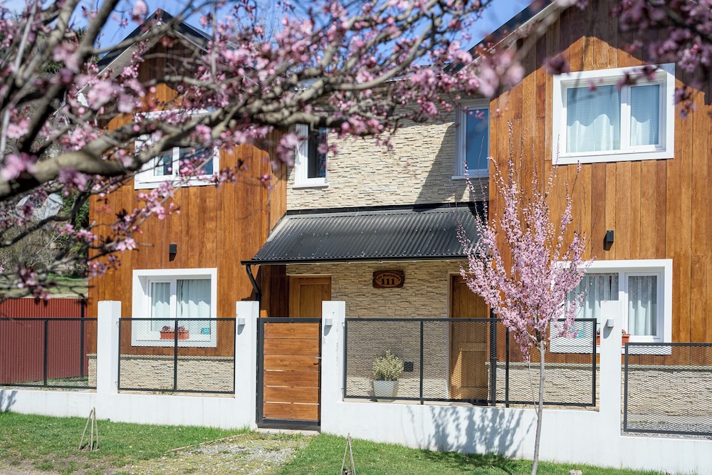 Cozy Mountain Cabins 5 min from Downtown SMA-CM by Apartments Bariloche